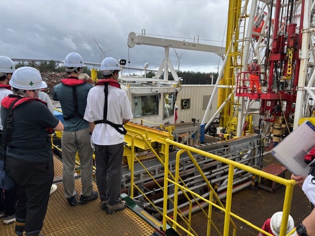 ≪会員限定≫深田サルベージの調査船を視察 サムネイル